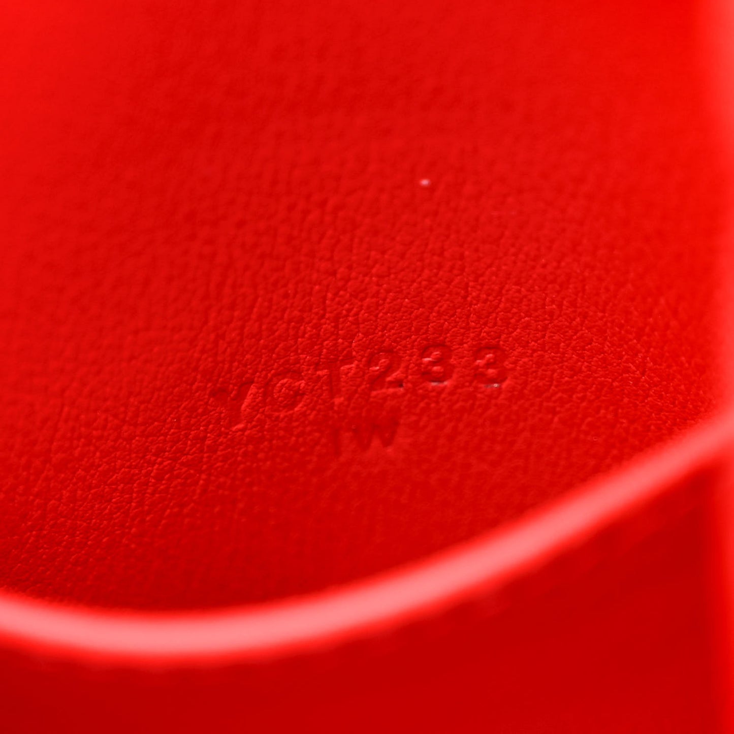 Taurillon Clemence Mini Lindy 20 Rouge De Coeur