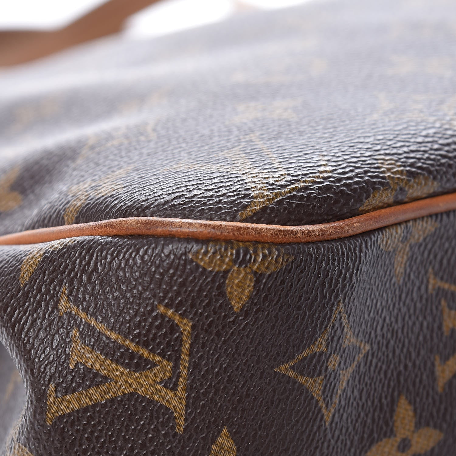 Louis Vuitton Monogram Batignolles Horizontal 9 of 18