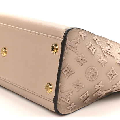 Louis Vuitton Calfskin Monogram Tufting On My Side Galet 9 of 9