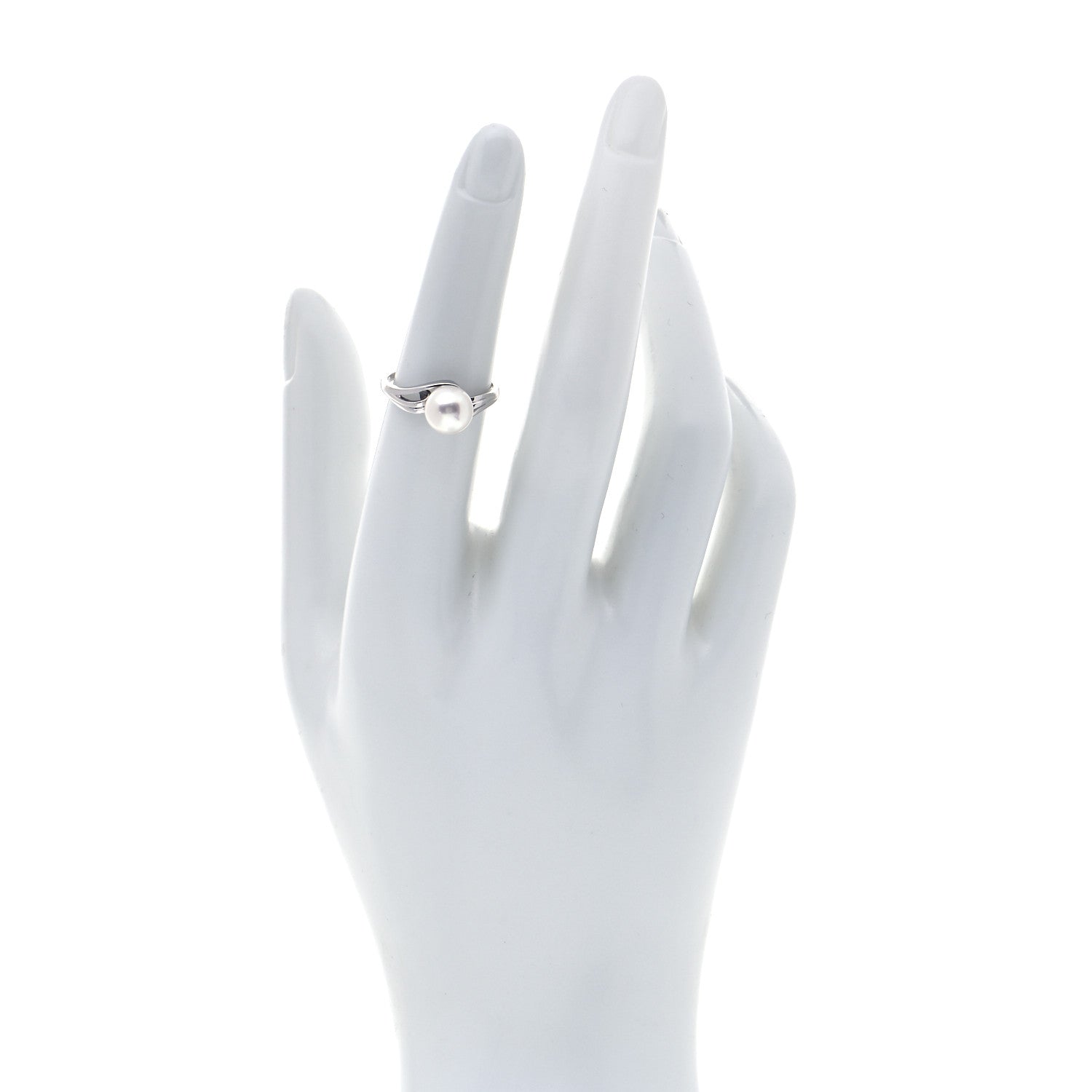 Mikimoto 18K White Gold Akoya Pearl 7mm Ring 51 5.75 2 of 5