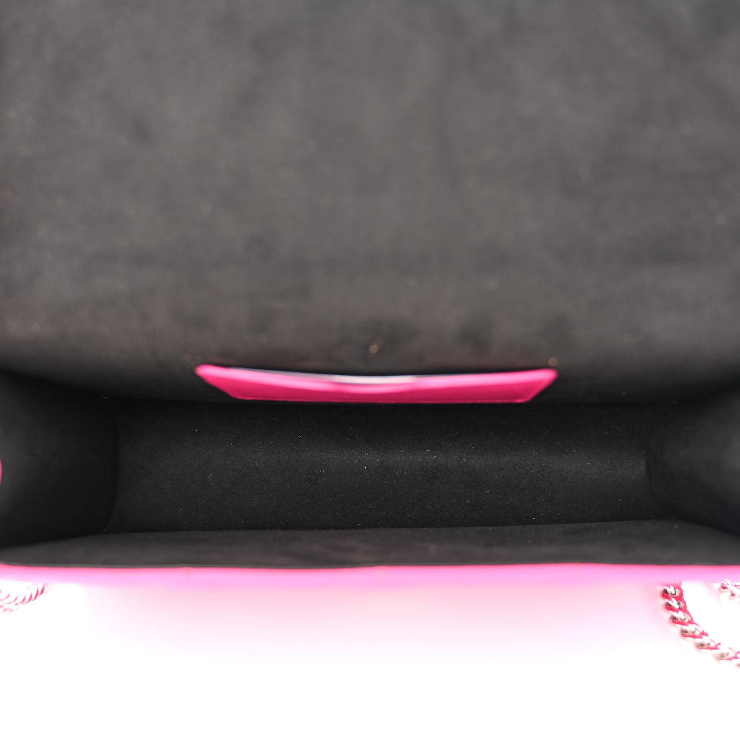 Calfskin Quilted Graffiti Skull Medium Chain Crossbody Bag Pink