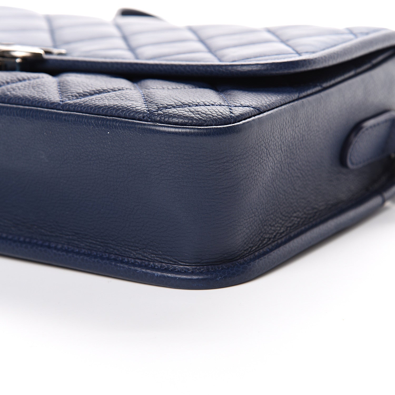 Chanel Caviar Iridescent Calfskin Quilted Medium Daily Carry Messenger Navy 9 of 13