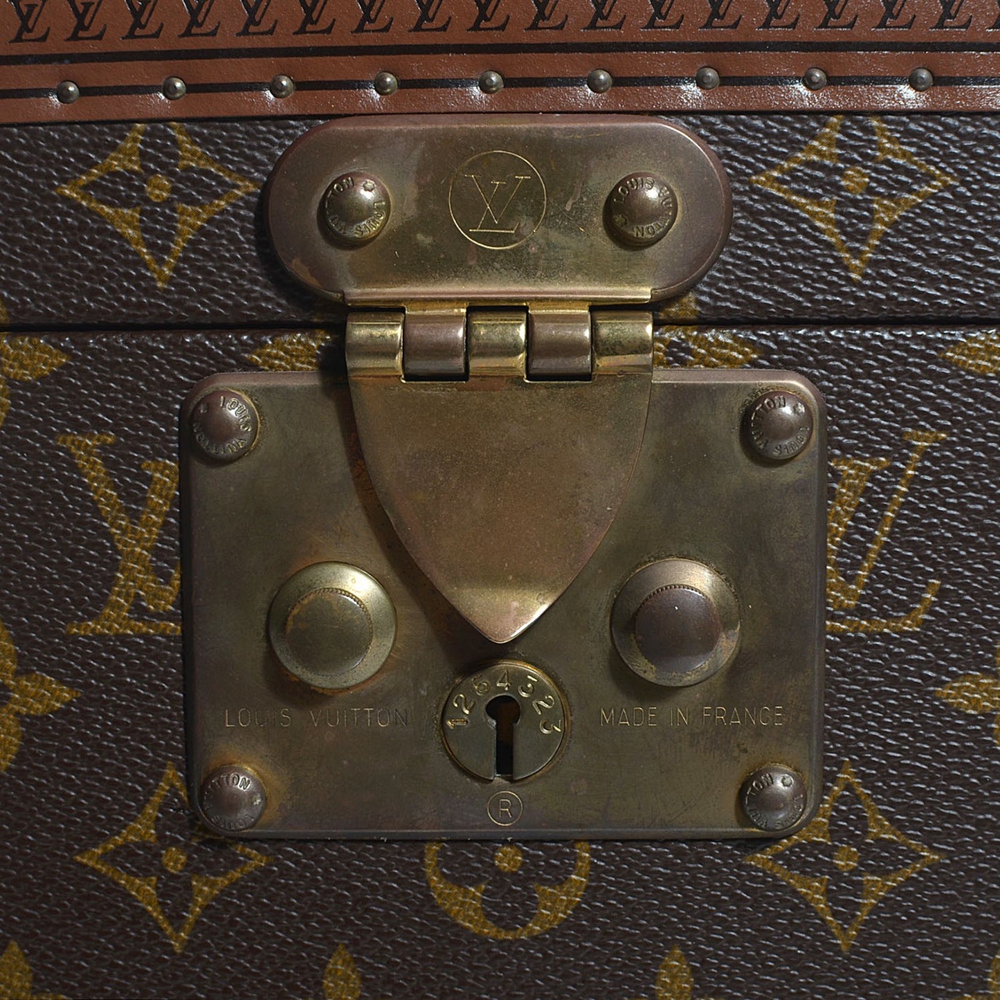 Monogram Boite Flacons Beauty Train Trunk Case