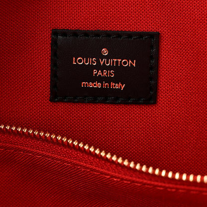 Louis Vuitton Reverse Monogram Giant Onthego Voyage 6 of 9