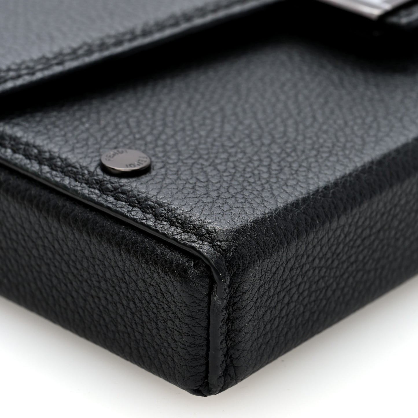 Vitello Cher Baguette Soft Trunk Phone Pouch Black