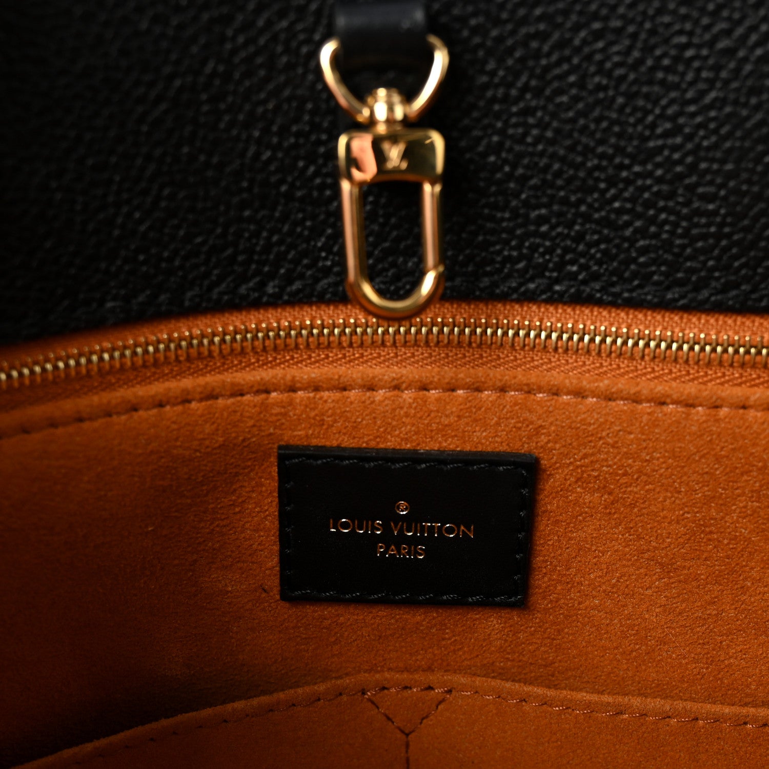 Louis Vuitton Empreinte Monogram Giant Onthego MM Black 6 of 9