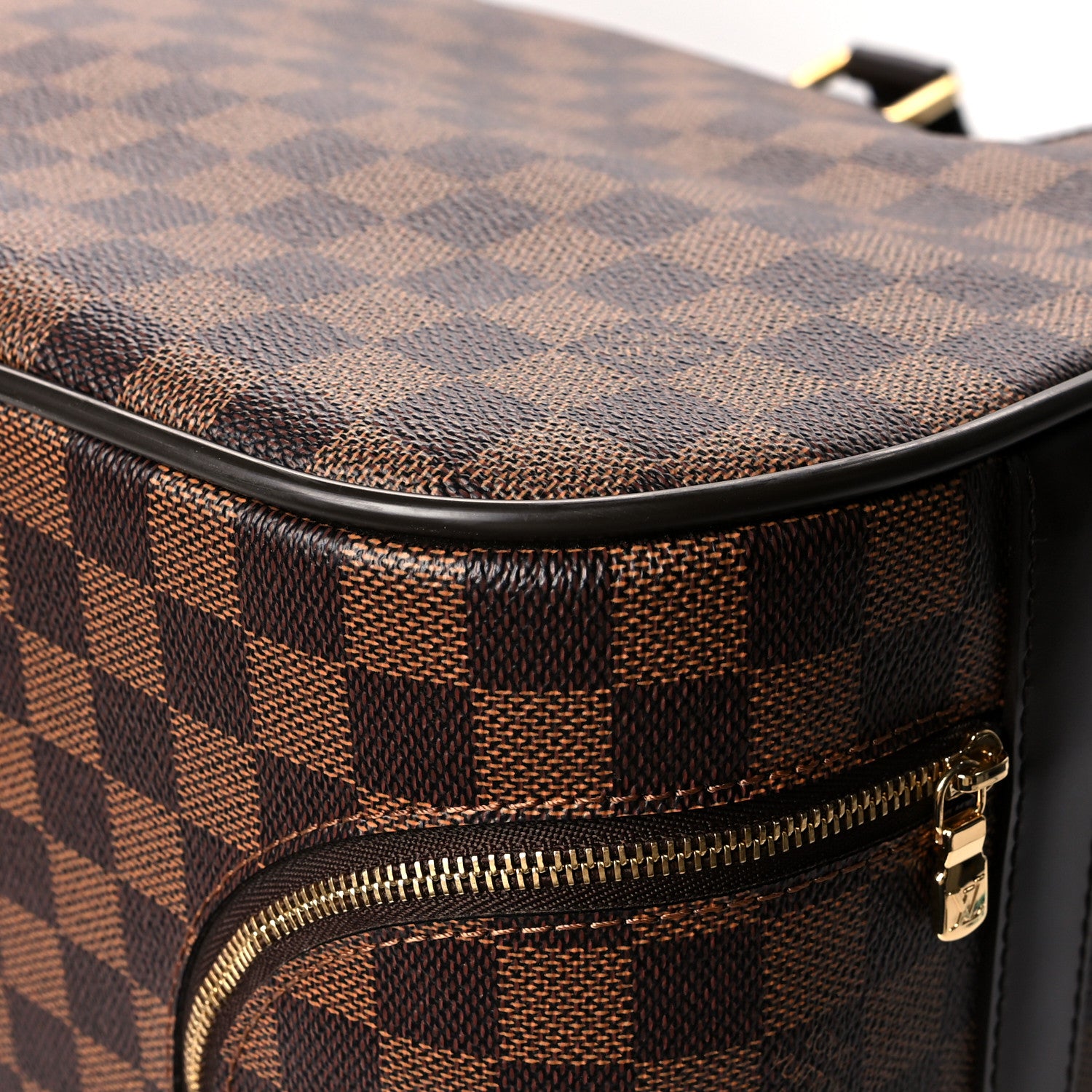 Louis Vuitton Damier Ebene Eole 50 11 of 16