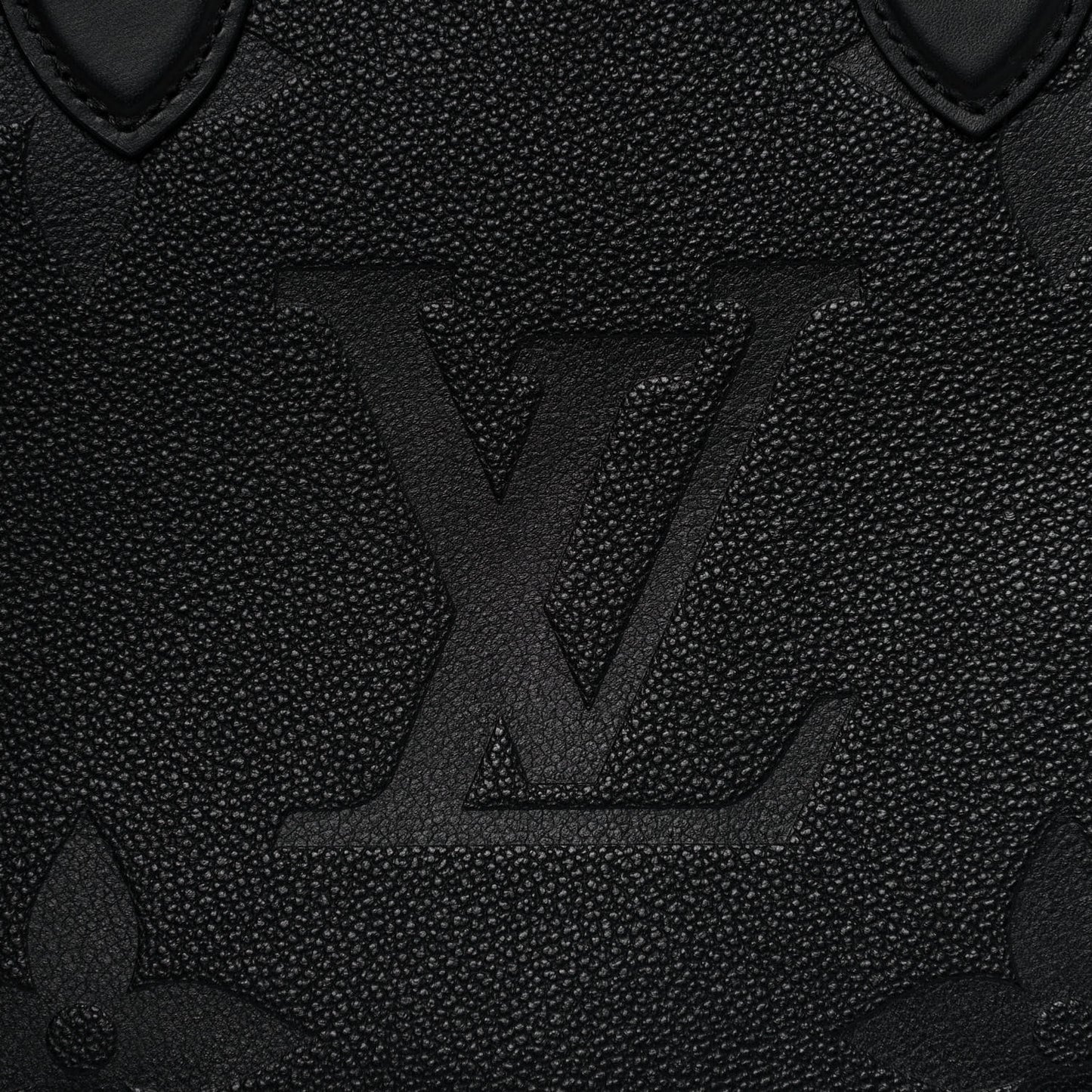 Empreinte Monogram Giant Onthego MM Black