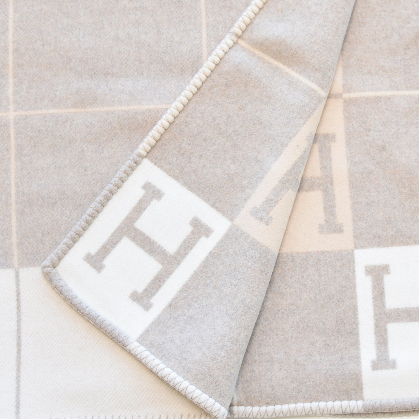 Wool Cashmere Avalon III Blanket Coco Camomille