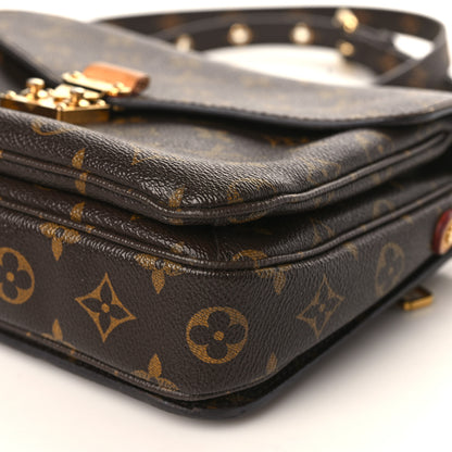 Louis Vuitton Monogram Pochette Metis 8 of 11
