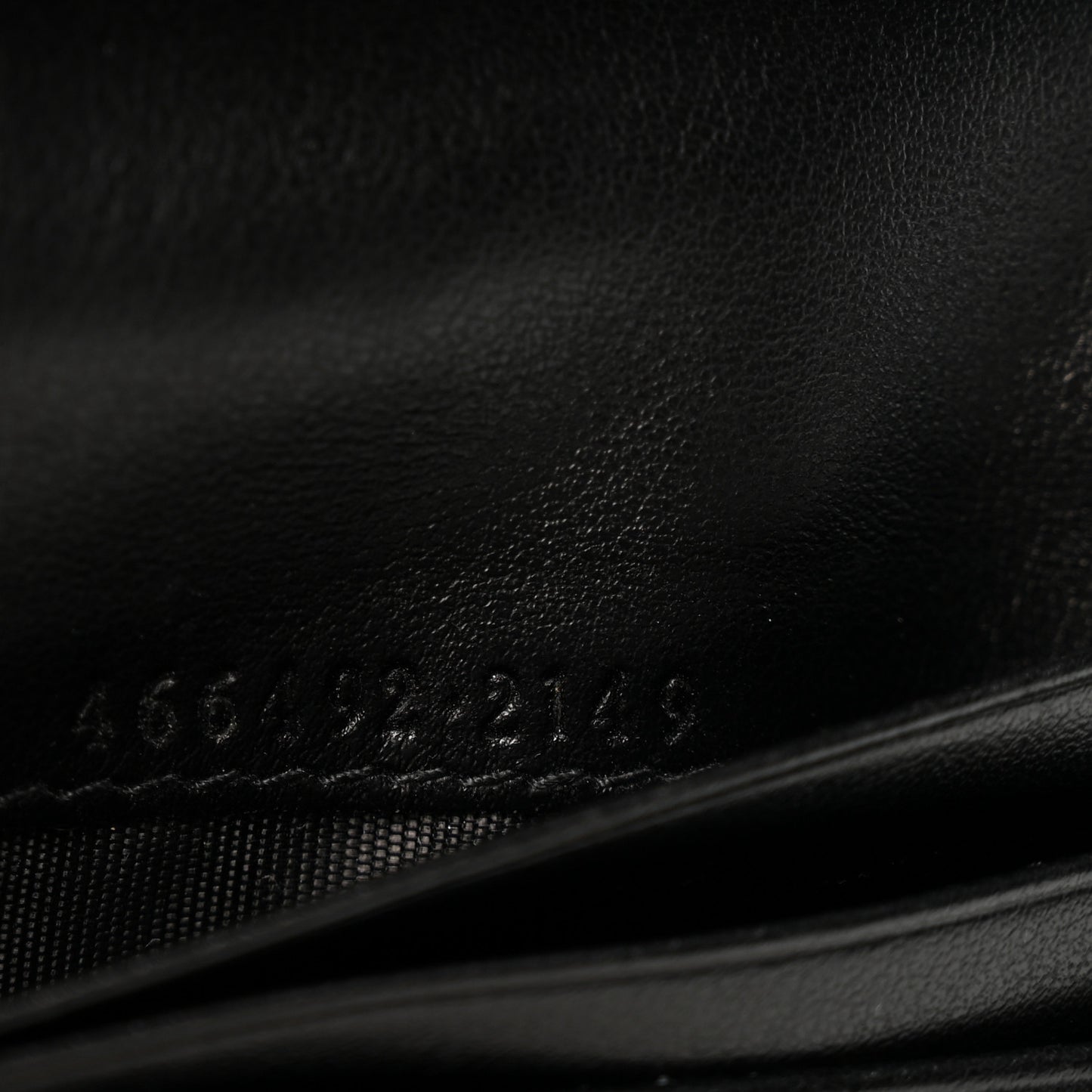 Calfskin Matelasse GG Marmont Card Case Wallet Black