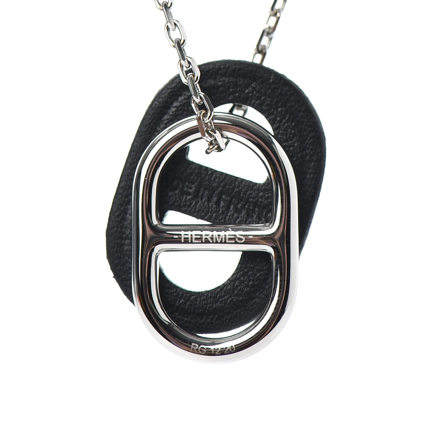 Swift O'Maillon Pendant Necklace Black