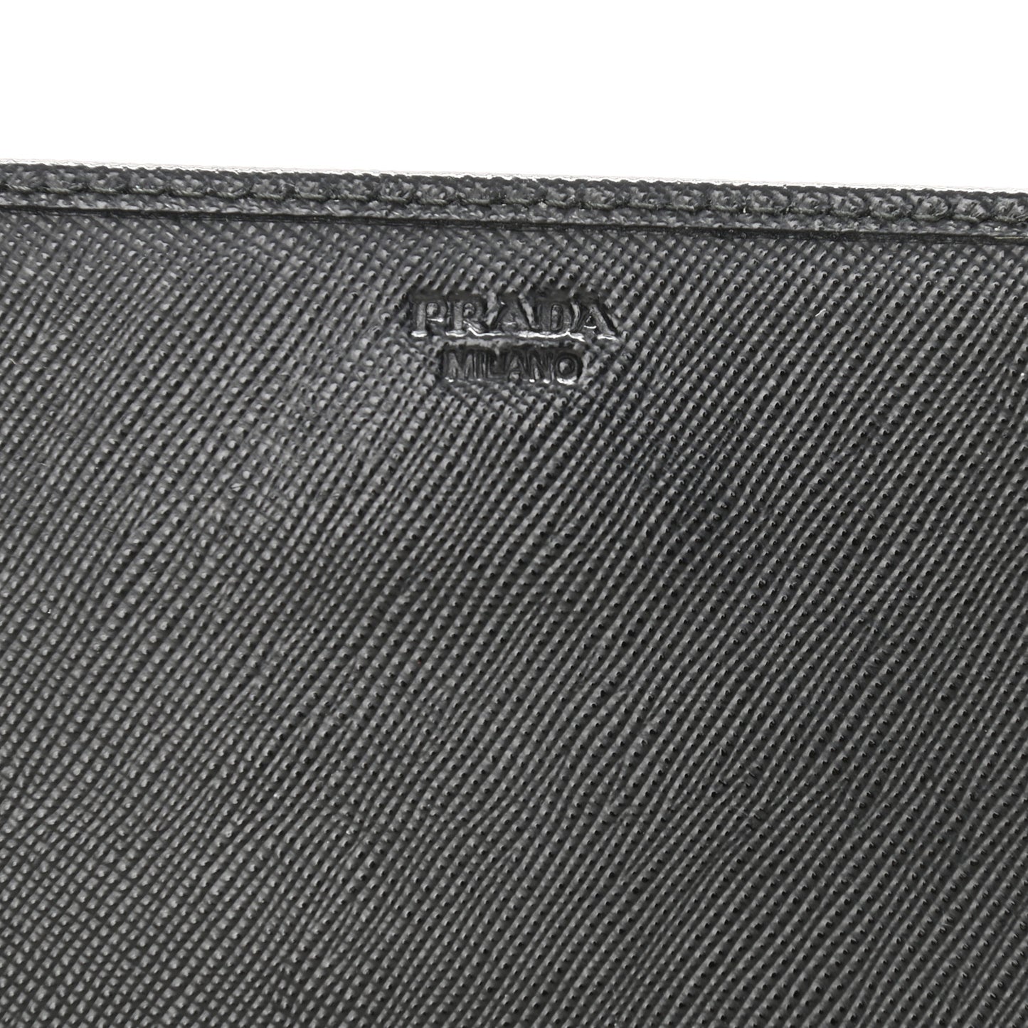 Saffiano Metal Oro Chain Wallet Black