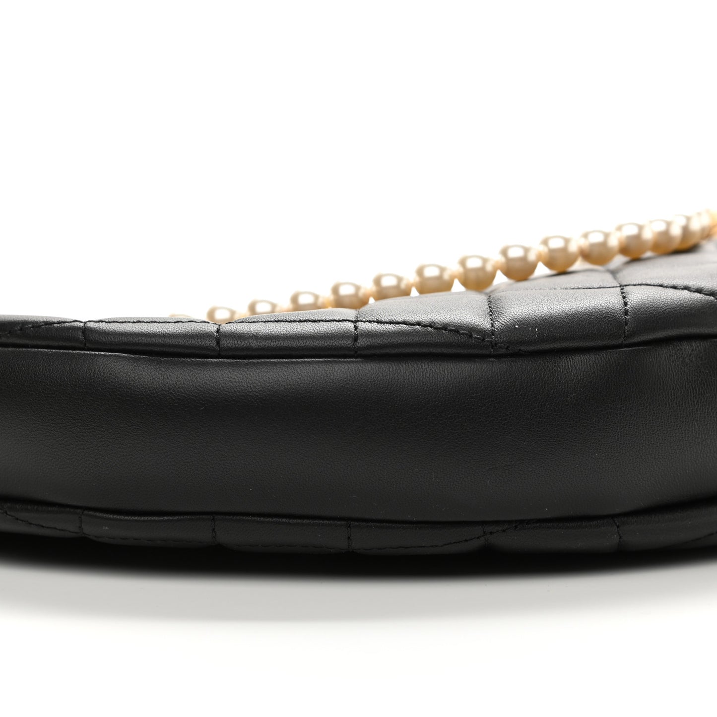 Lambskin Quilted All About Chains Hobo Black