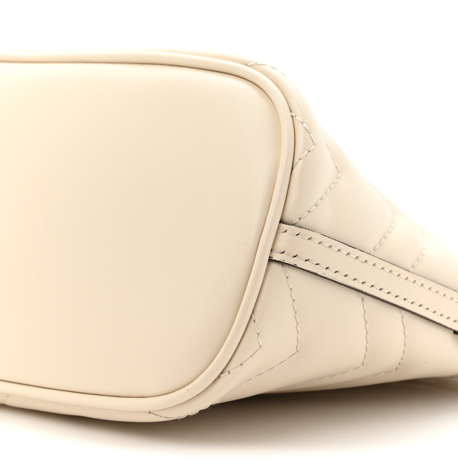Gucci Calfskin Matelasse Chevron Monochrome GG Marmont Sling Shoulder Bag Mystic White 16 of 19