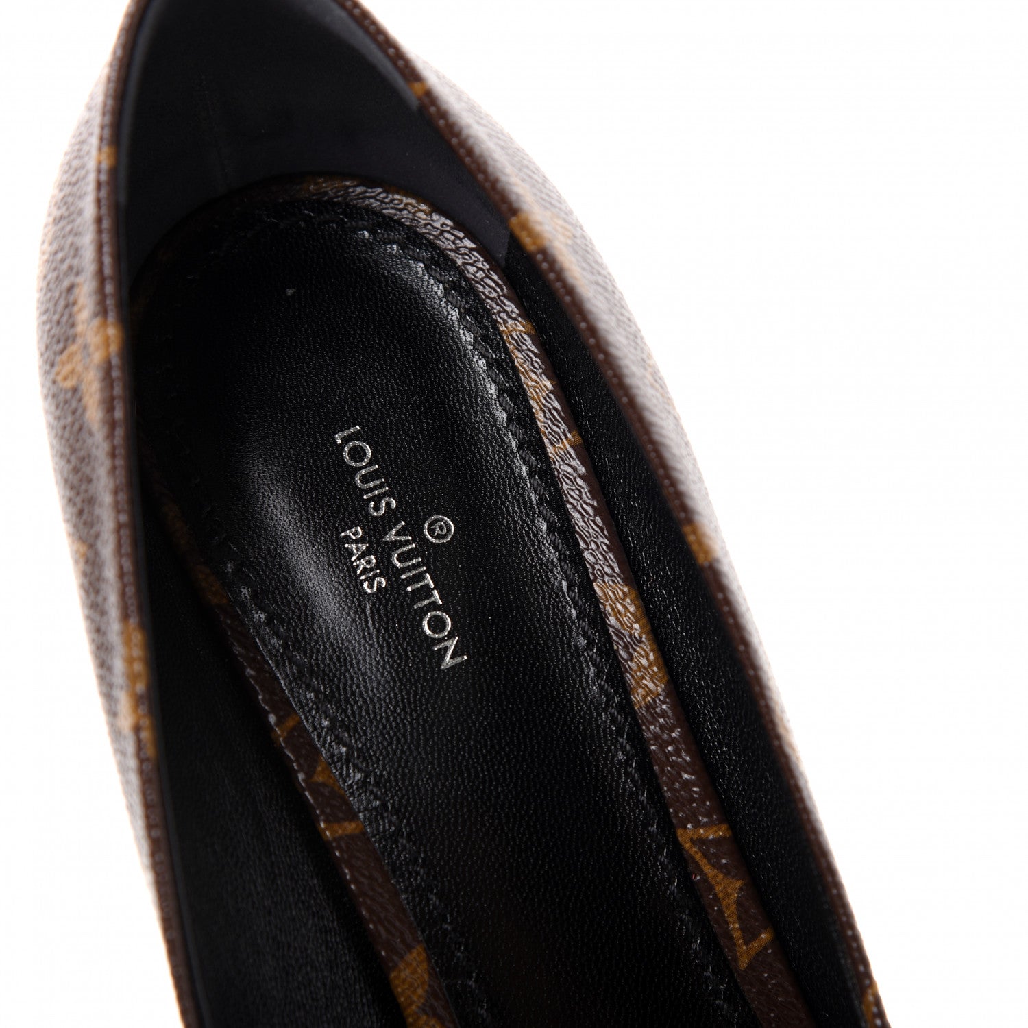 Louis Vuitton Monogram Madeleine Pumps 40 8 of 11