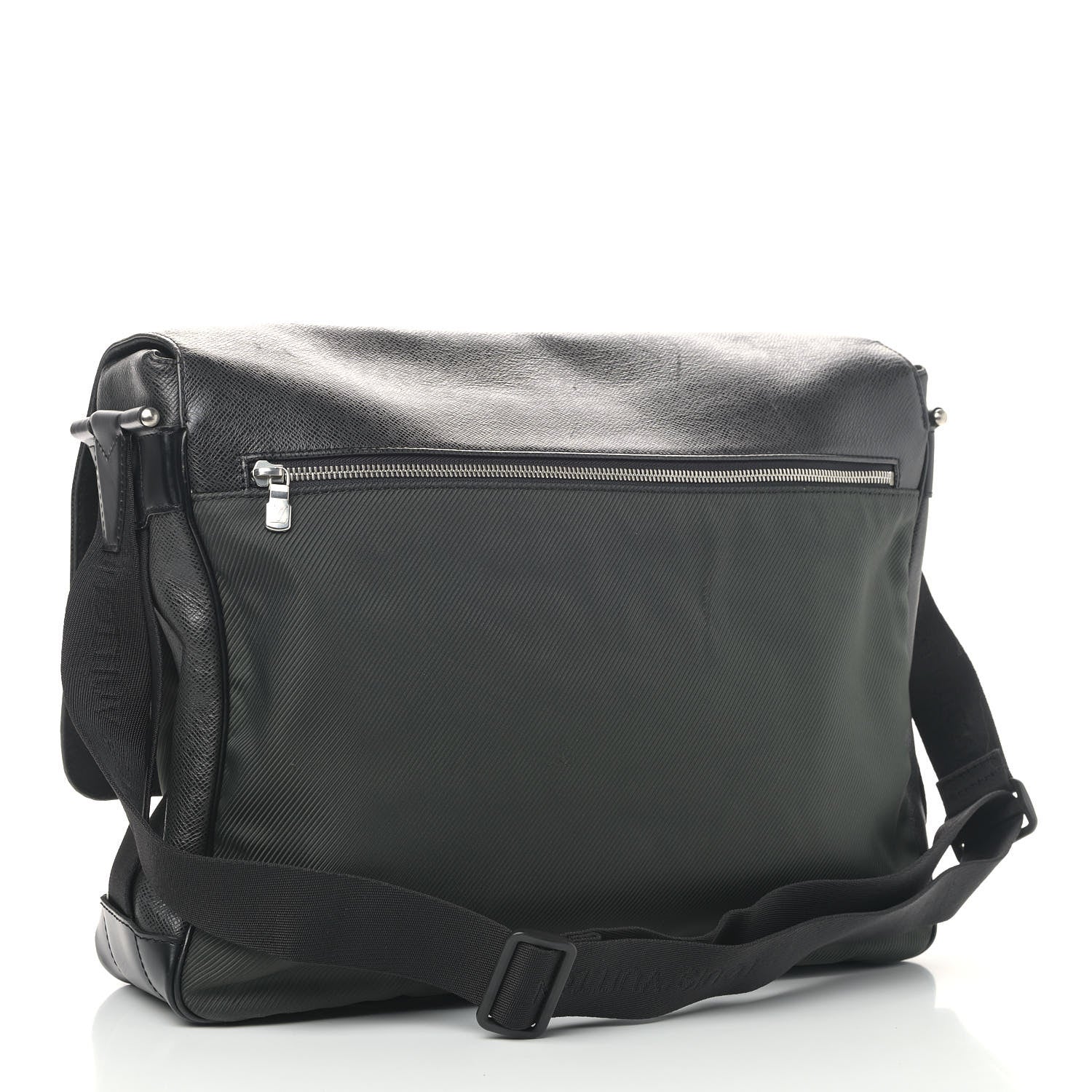 Louis Vuitton Taiga Dersou Messenger Bag Ardoise 2 of 17