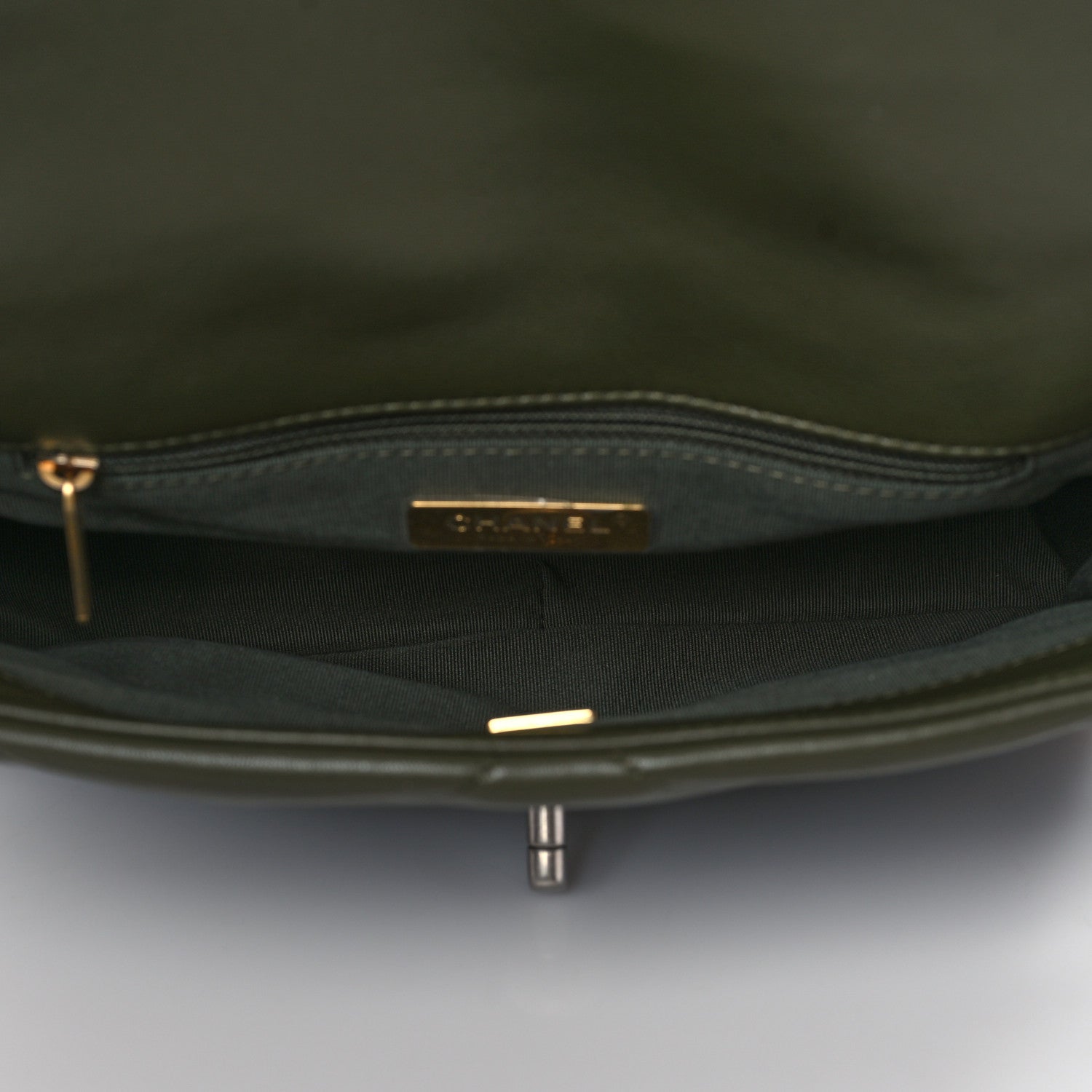 Chanel Lambskin Quilted Medium Chanel 19 Flap Khaki 5 of 11