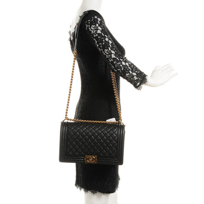 Chanel Caviar Quilted New Medium Boy Flap Black 2 of 9