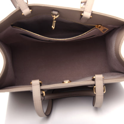 Louis Vuitton Empreinte Monogram Giant Onthego MM Tourterelle 5 of 10