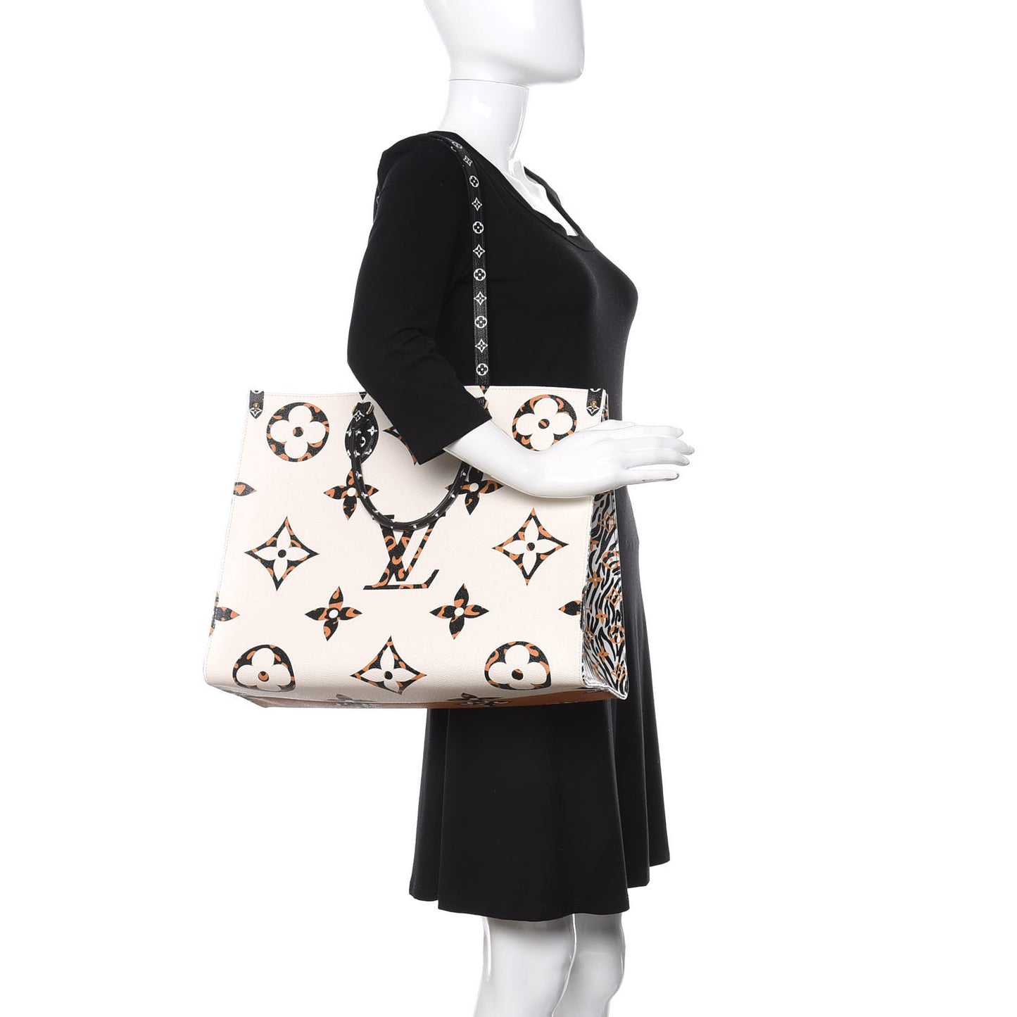 Monogram Giant Jungle Onthego GM Ivory
