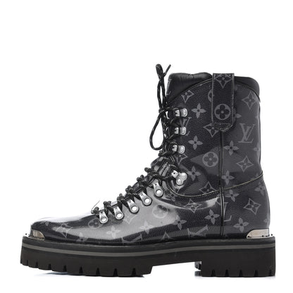 Louis Vuitton Monogram Eclipse Glaze Mens Outland Ankle Boots 9.5 1 of 17
