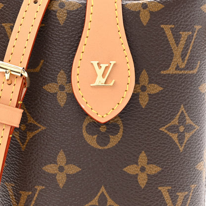 Louis Vuitton Monogram Fold Me Pouch 7 of 9