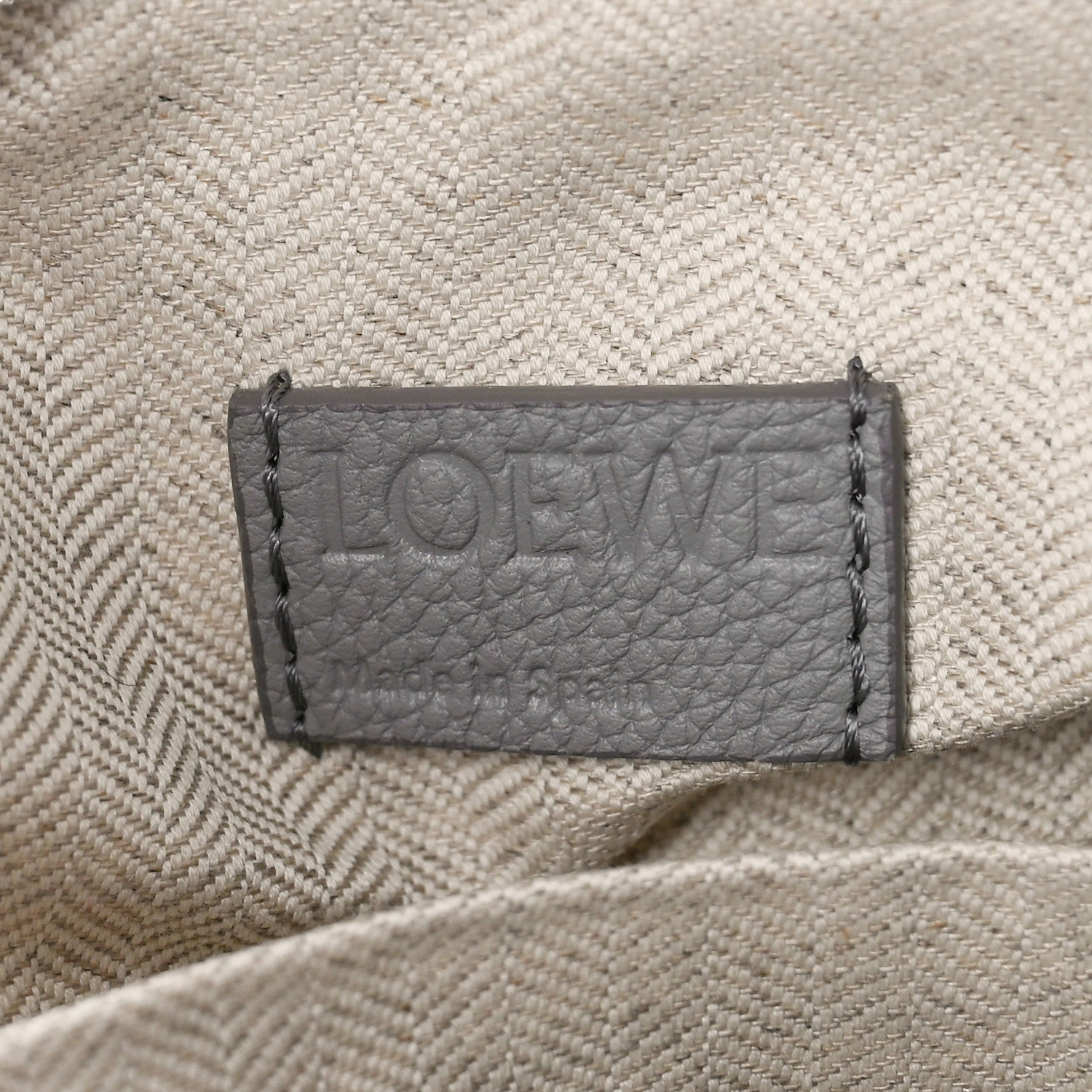Loewe Calfskin Small Puzzle Edge Bag Pearl Grey 5 of 8