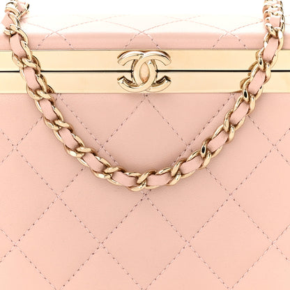 Chanel Lambskin Quilted CC Vanity With Chain Light Pink 8 of 11