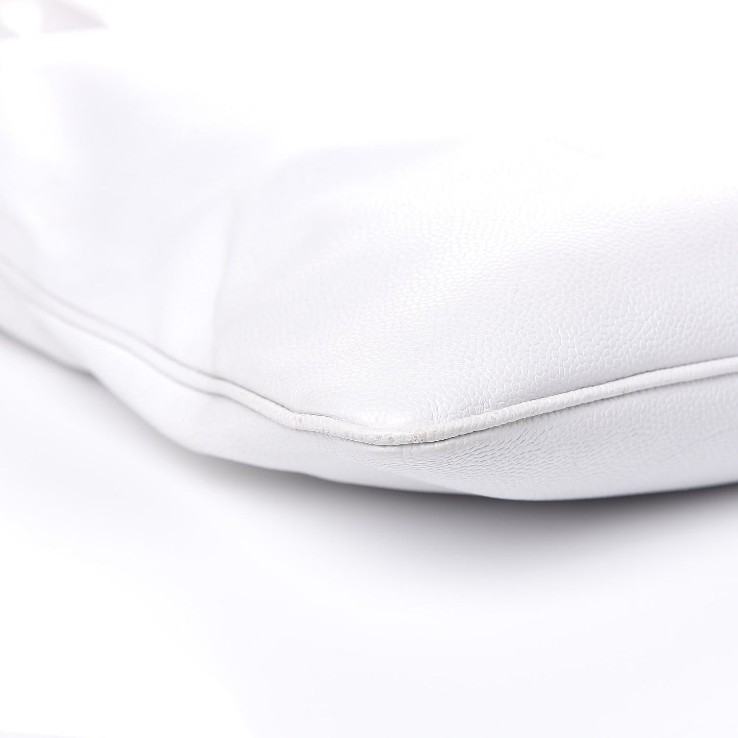 Caviar Large CC Shoulder Bag White