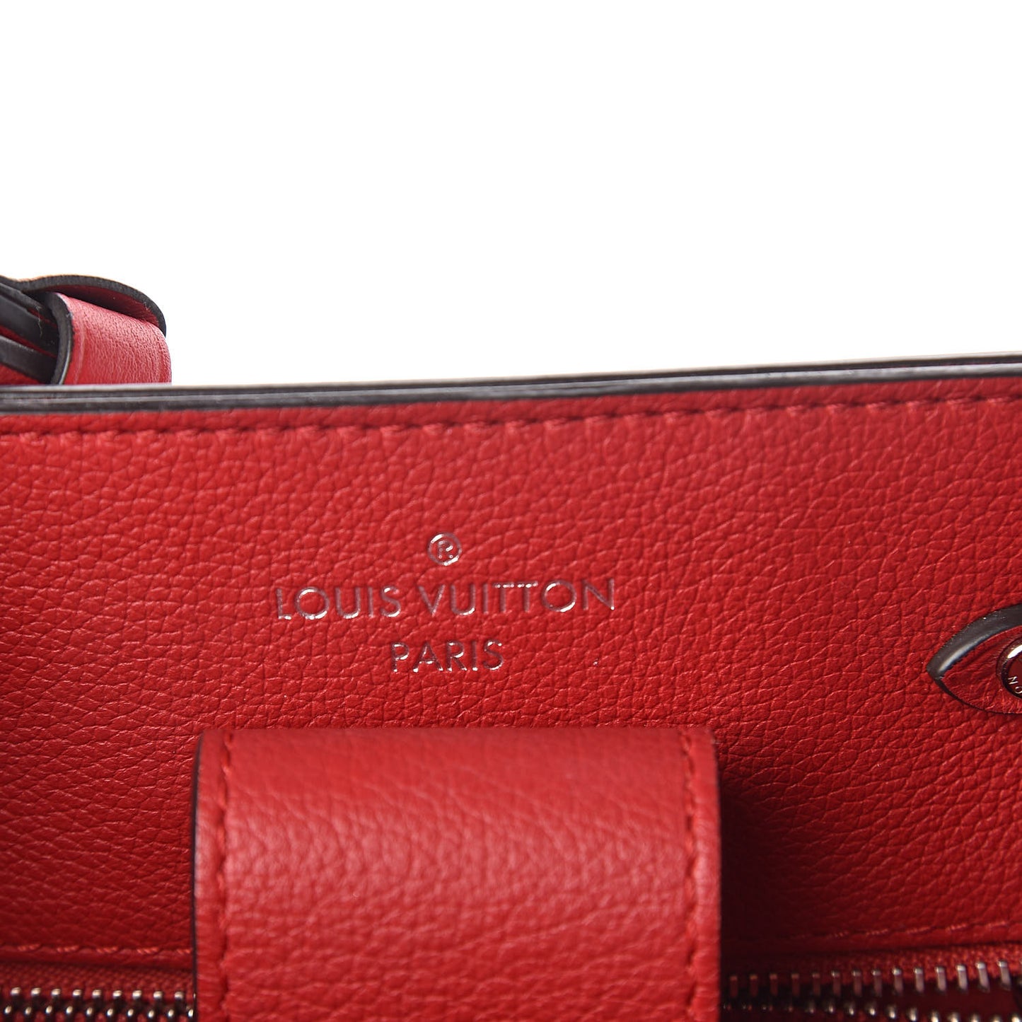 Calfskin Lockme Bucket Rubis