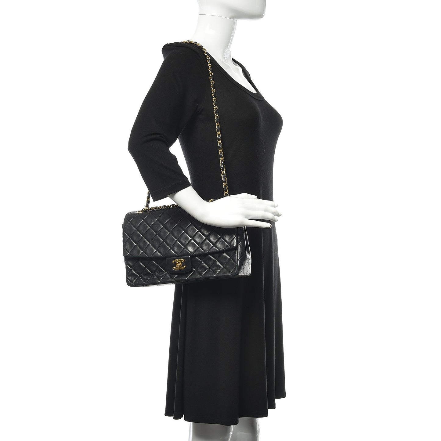 Lambskin Quilted Medium Single Flap Black