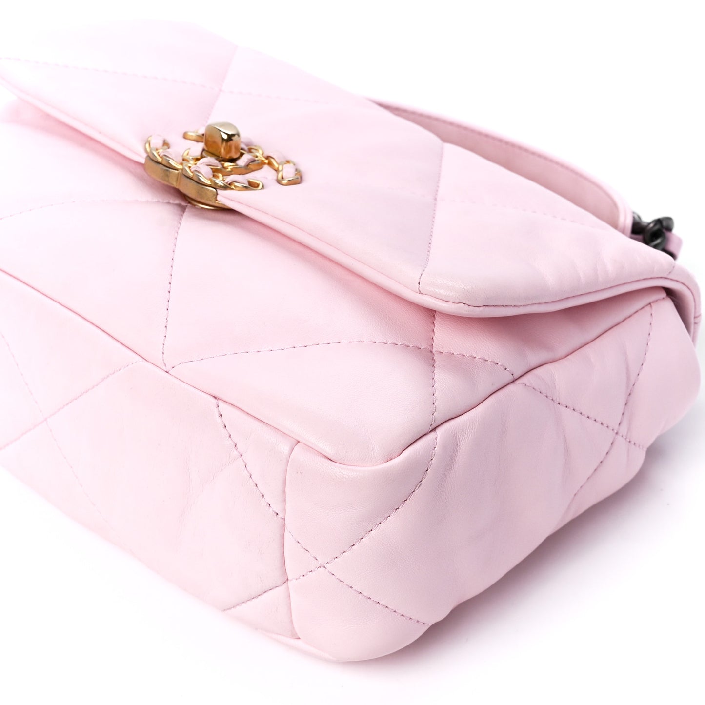 Lambskin Quilted Medium Chanel 19 Flap Light Pink