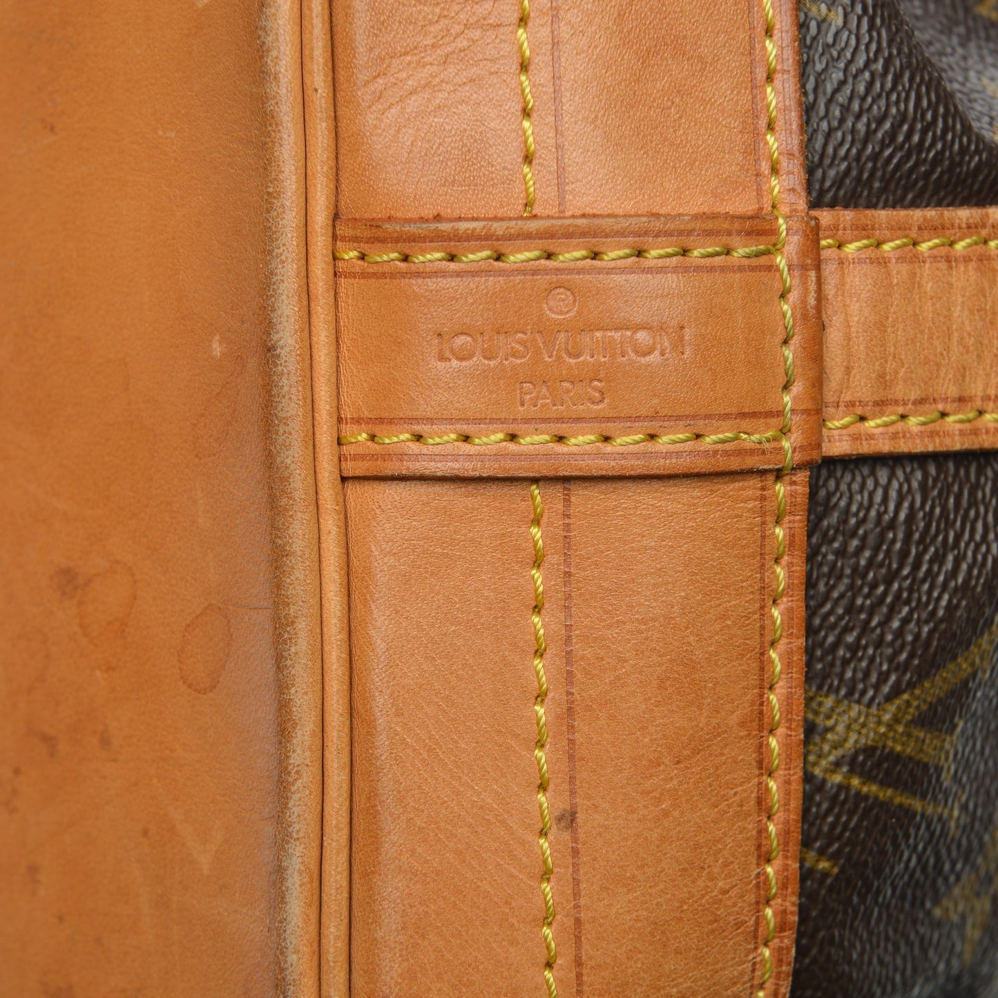 Monogram Noe