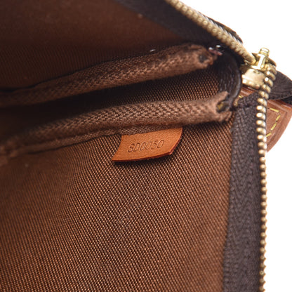 Louis Vuitton Monogram Pochette Accessories 7 of 9