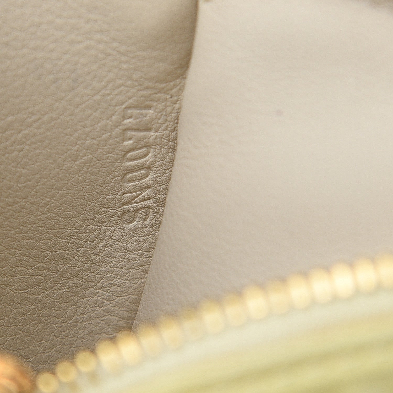 Louis Vuitton Vernis Trunks and Bags Porte-Monnaie Round Coin Purse Citrine 7 of 10