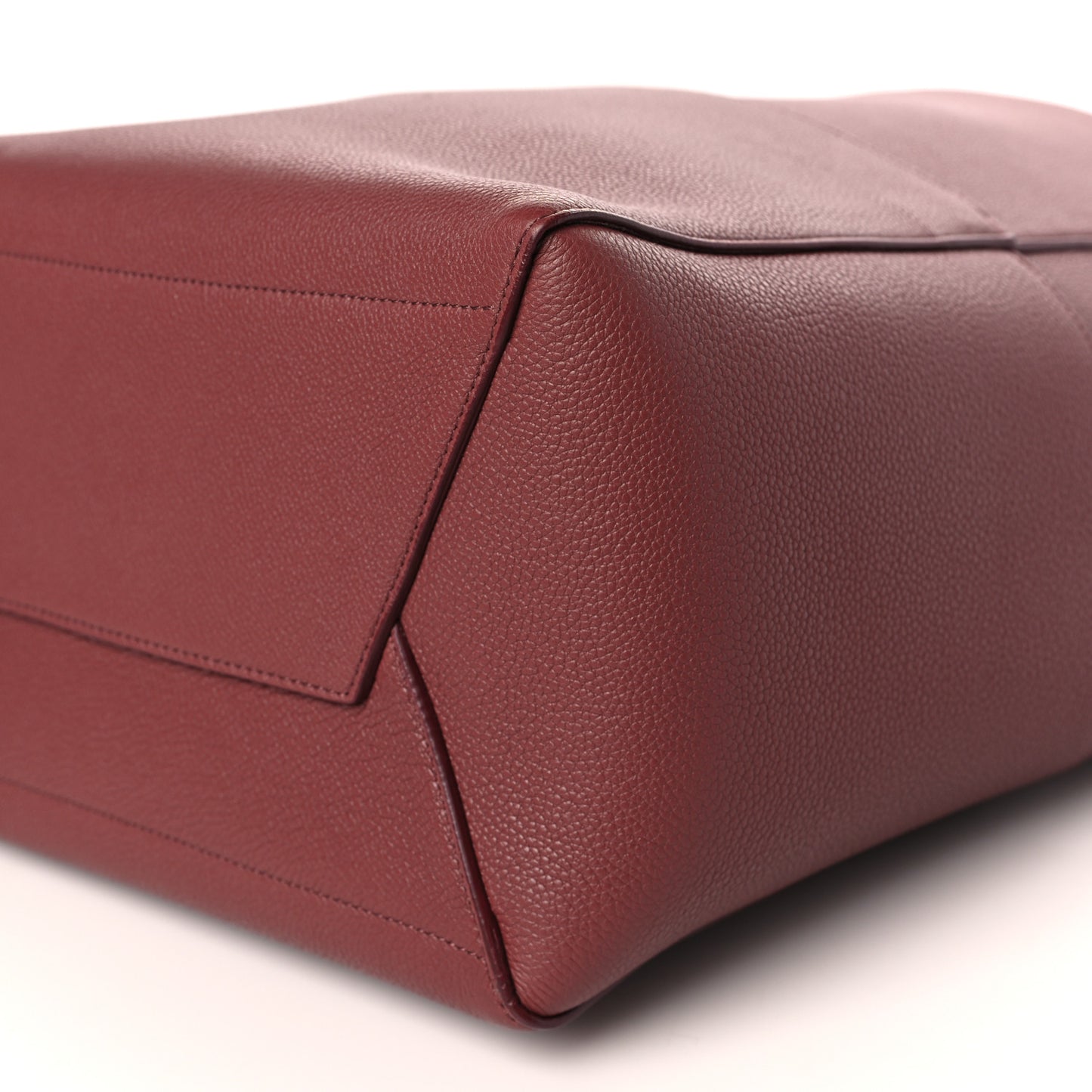 Soft Grained Calfskin Sangle Bucket Bag Burgundy