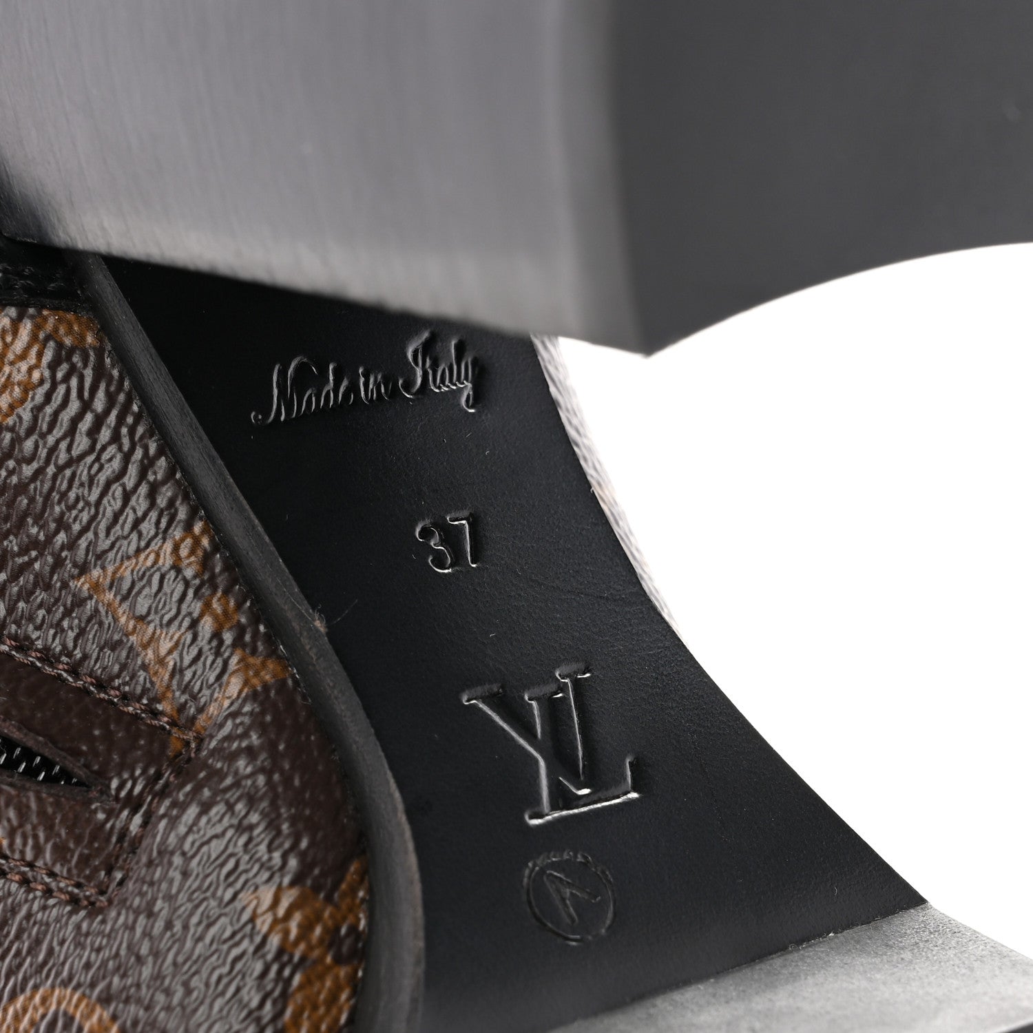 Louis Vuitton Patent Calfskin Monogram Star Trail Ankle Boots 37 Black 7 of 9