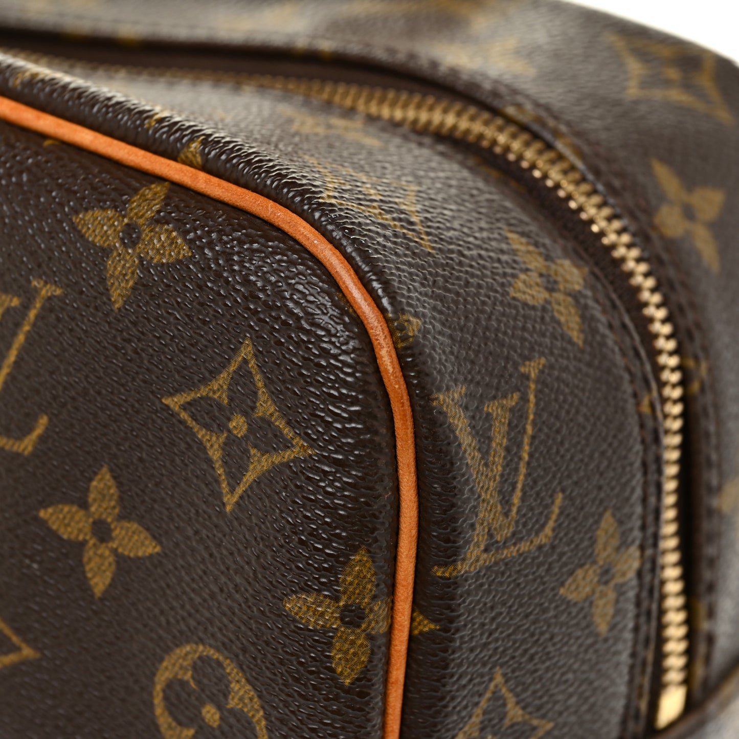 Monogram Cite GM