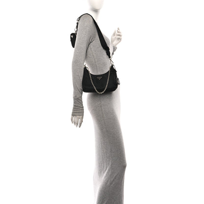 Prada Nylon Re-Edition 2005 Shoulder Bag Black 2 of 10