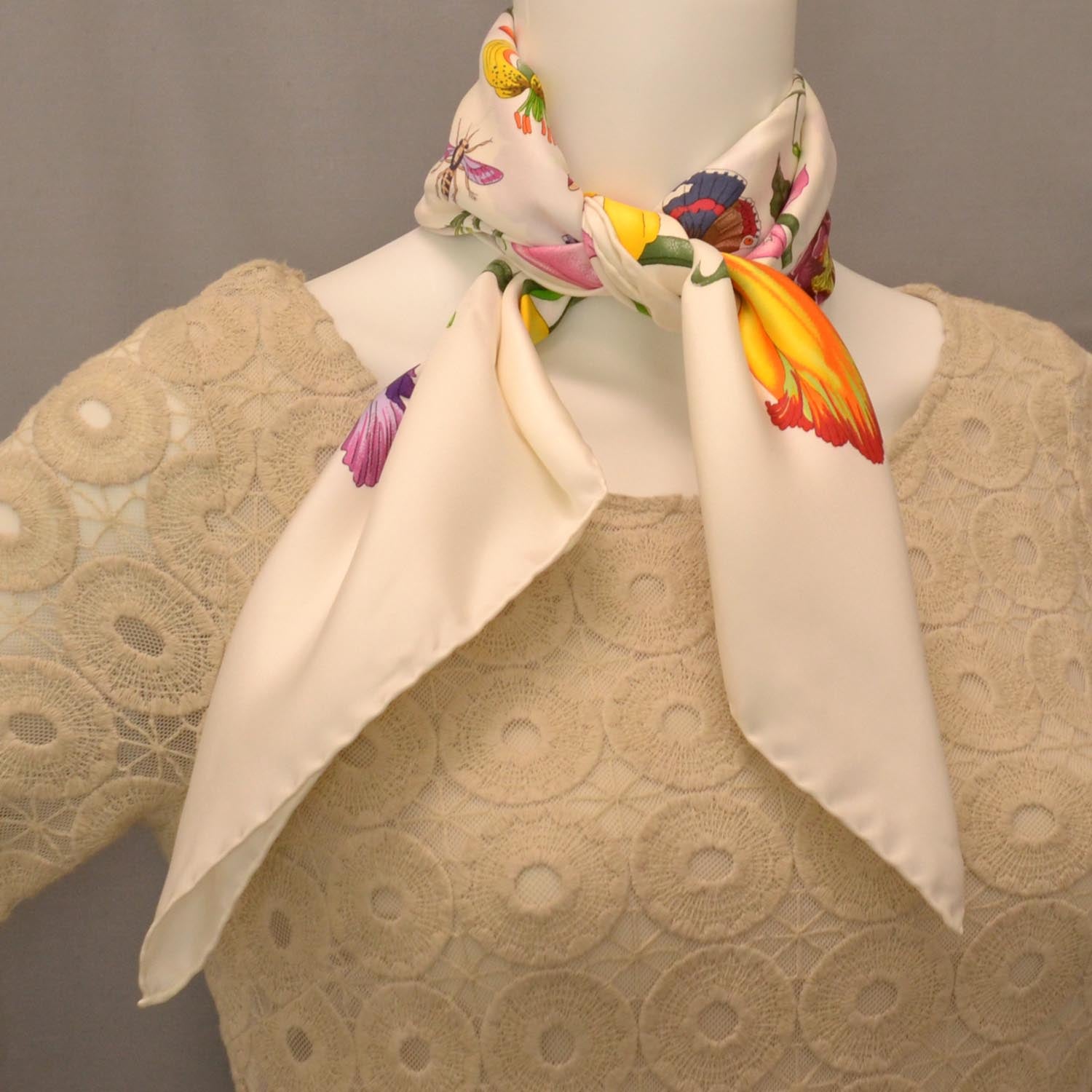 Gucci Silk Twill Flora Square Scarf White 7 of 7