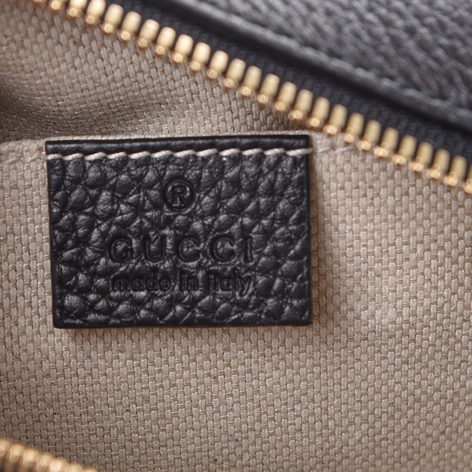 Gucci Pebbled Calfskin Small Soho Disco Bag Black 6 of 7
