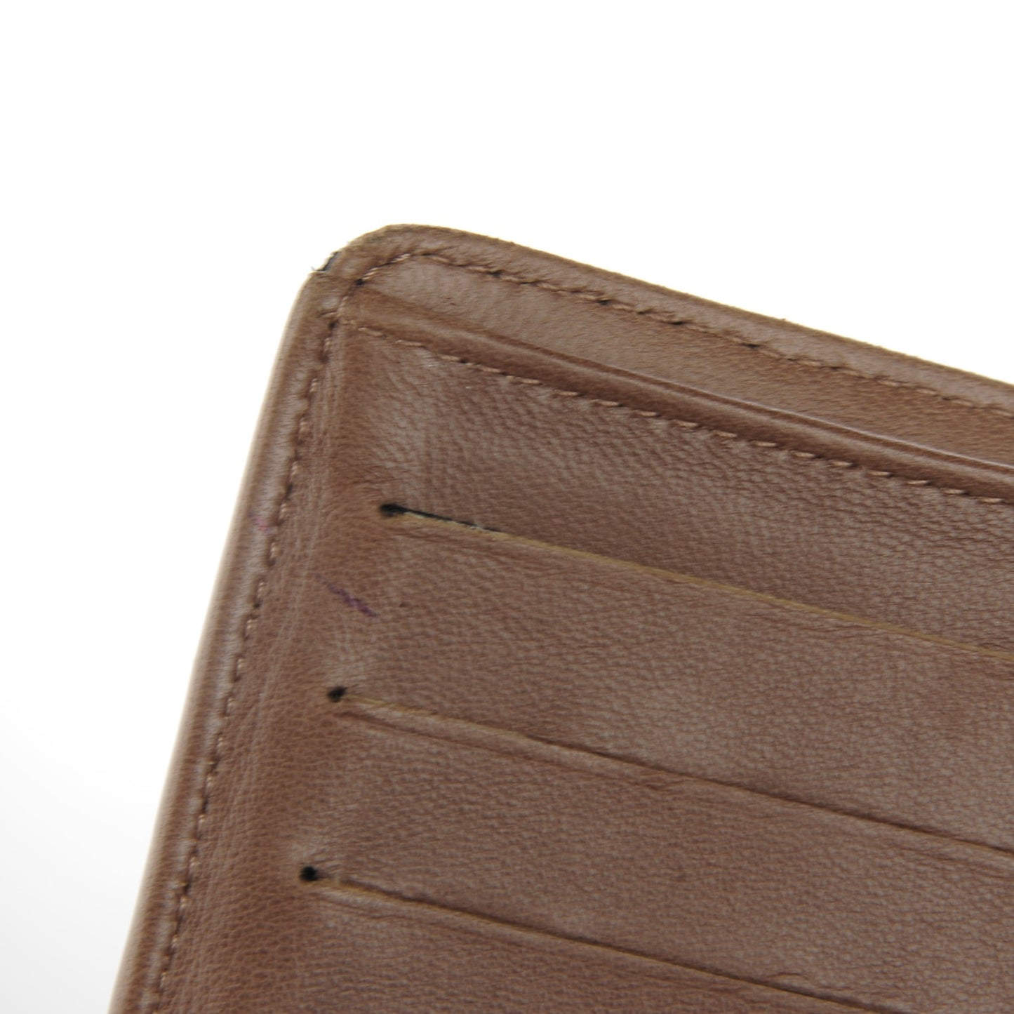 Lambskin Quilted Yen Wallet Black