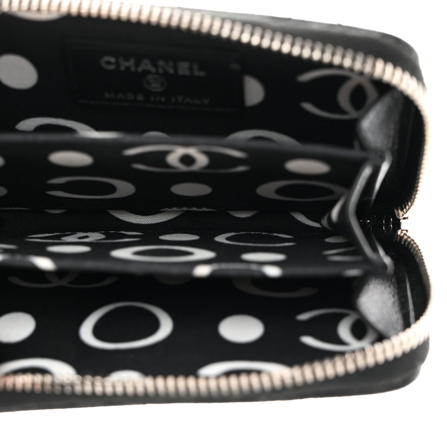 Caviar Quilted Coco Chanel Logo CC Zip Coin Purse Black
