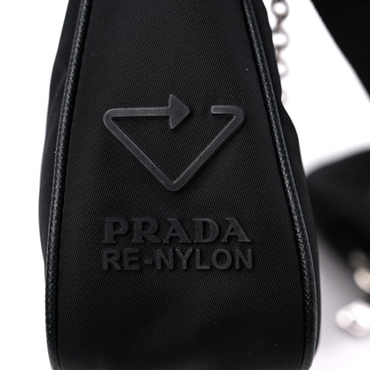 Prada Nylon Re-Edition 2005 Shoulder Bag Black 11 of 12