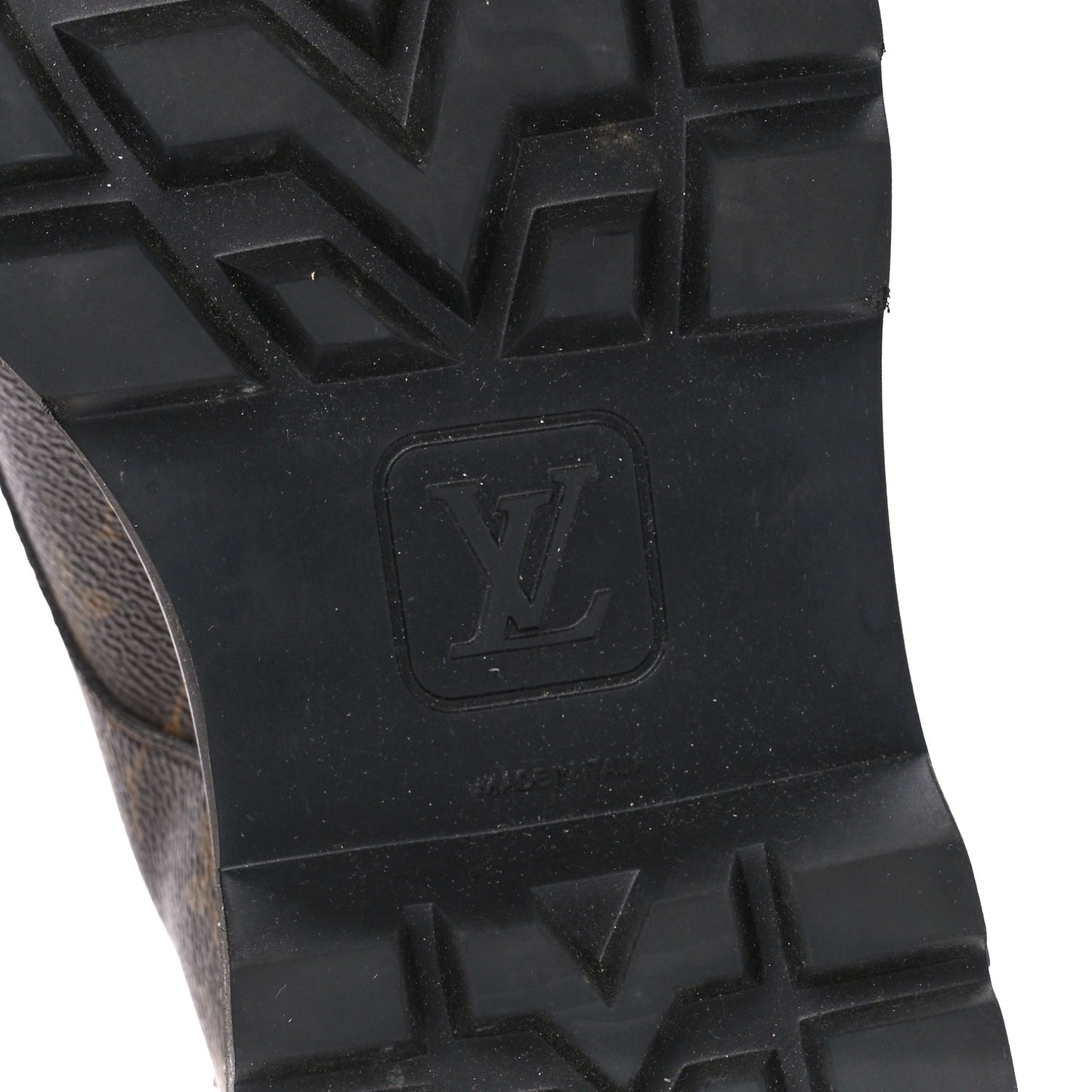 Calfskin Monogram Mens Shoes 8