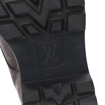 Louis Vuitton Calfskin Monogram Mens Shoes 8 6 of 9