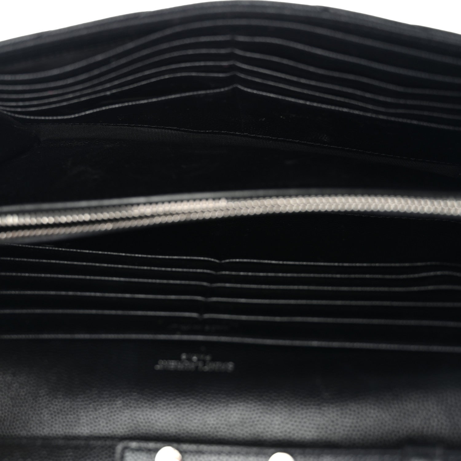 Saint Laurent Grain De Poudre Matelasse Chevron Monogram Chain Wallet Black 5 of 16
