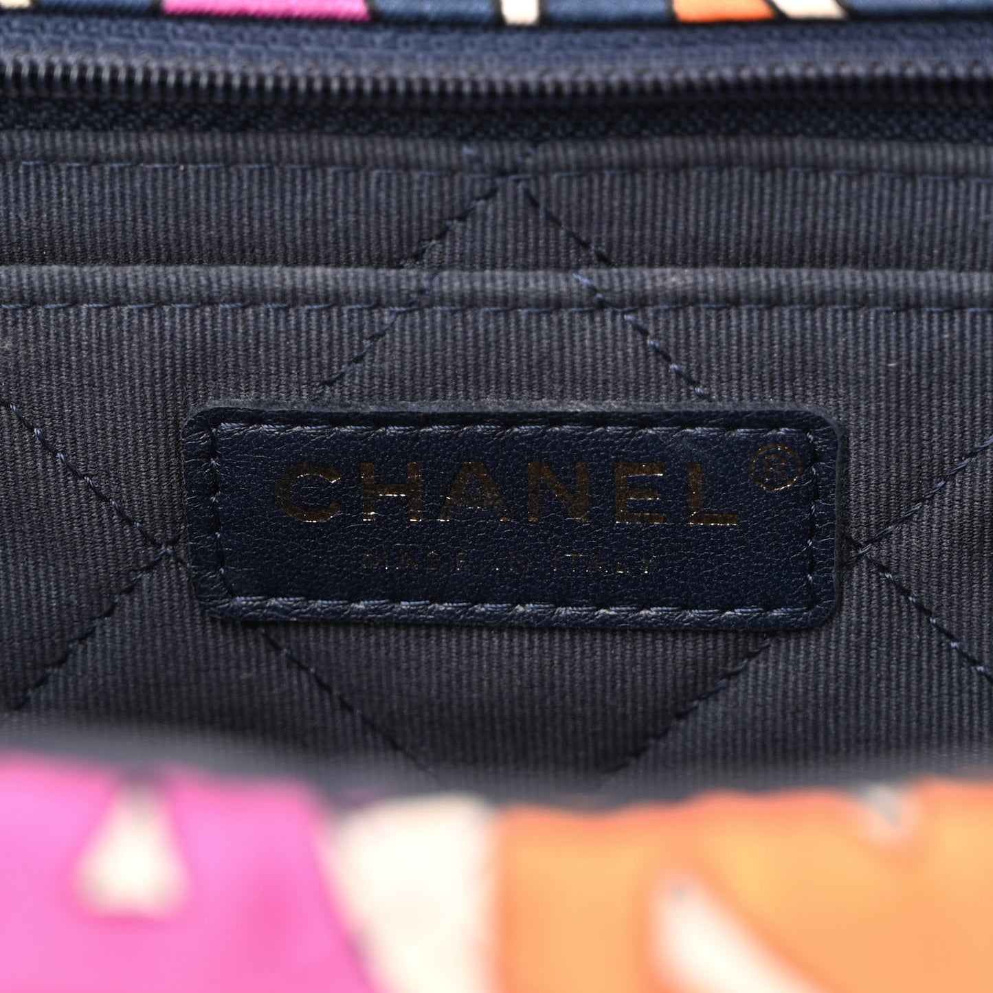 Printed Silk CC Small Single Flap Multicolor