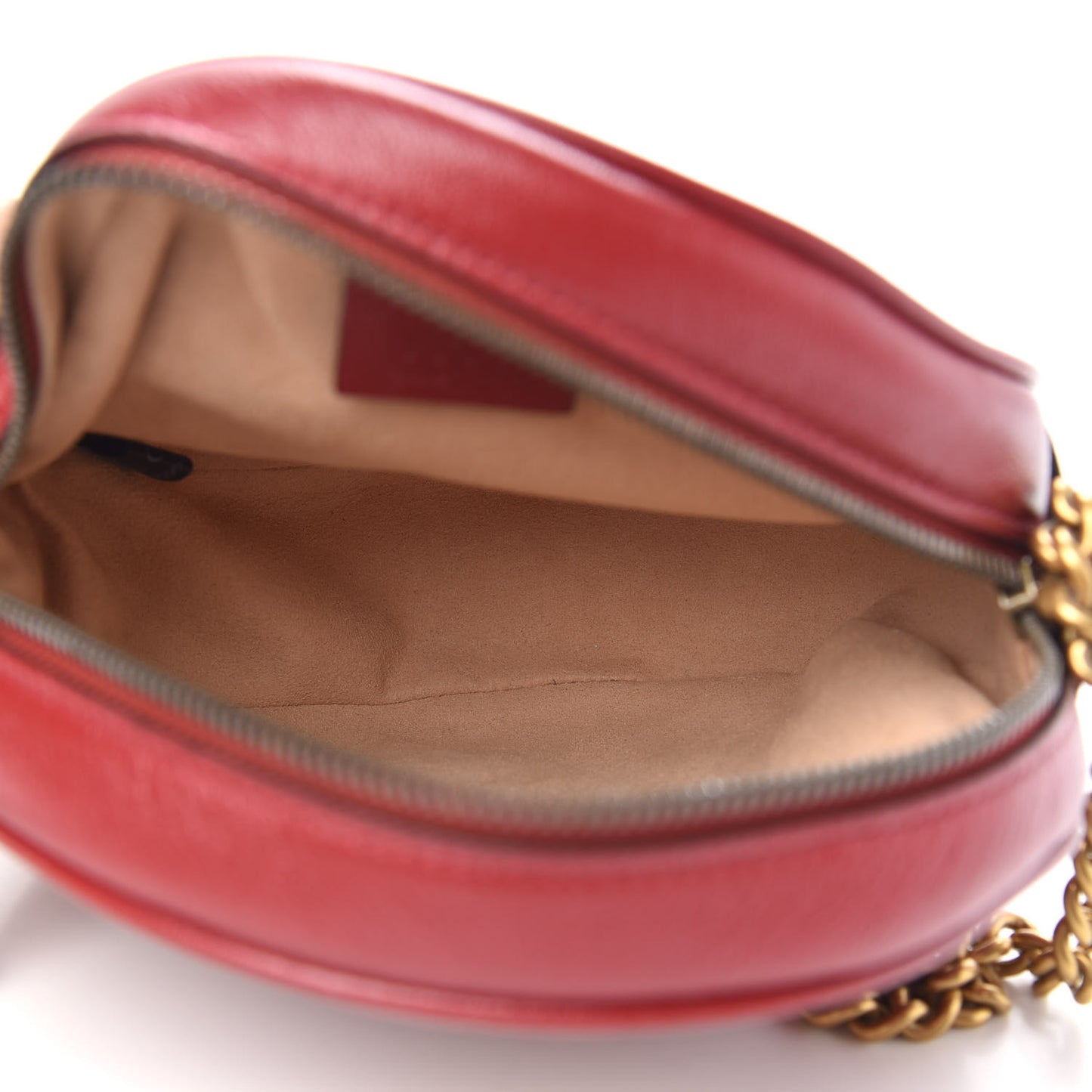 Glazed Calfskin Matelasse Heart Mini GG Marmont Round Shoulder Bag Romantic Cerise